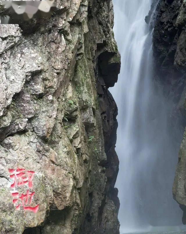 画线接蓝色球